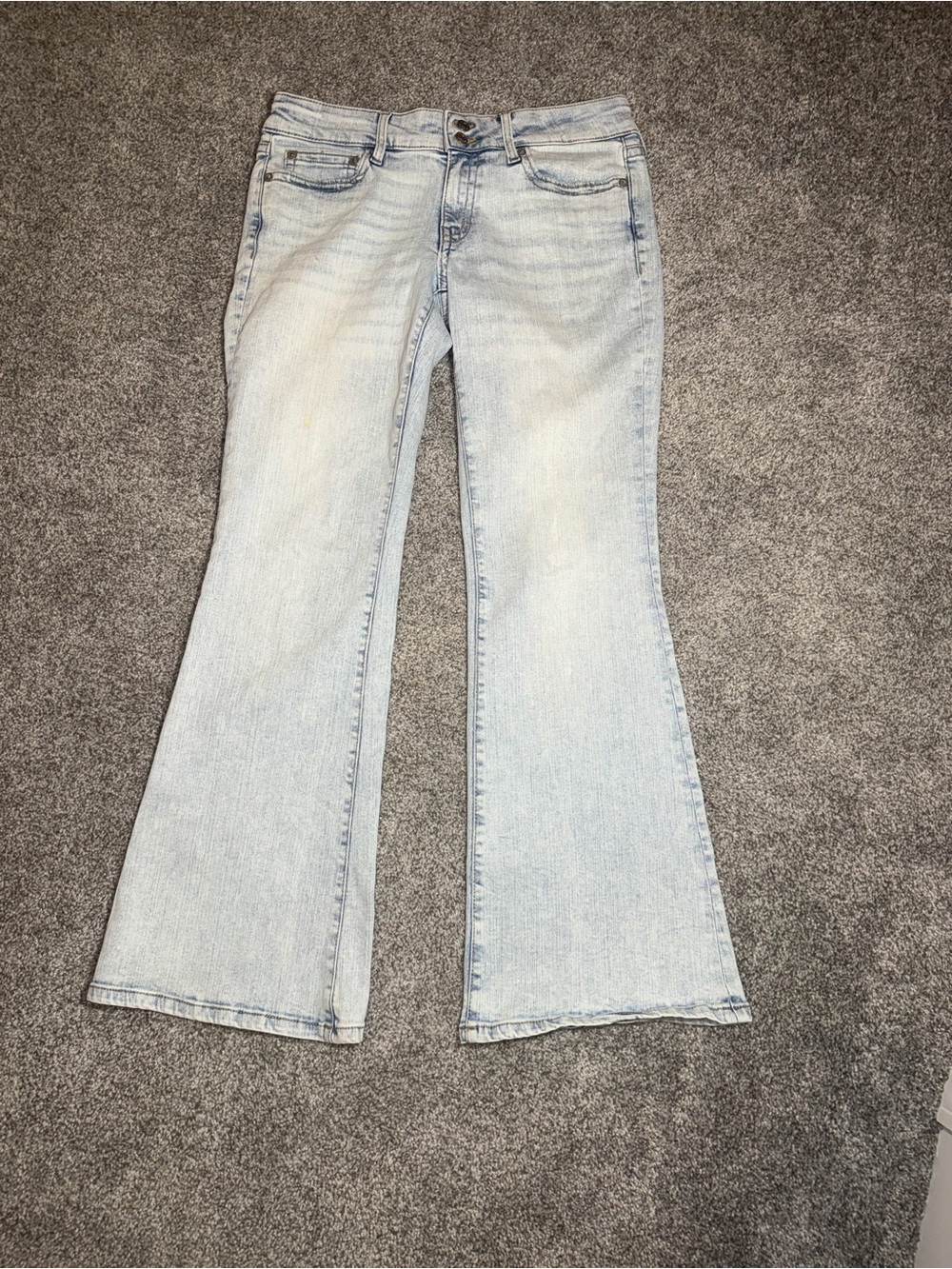 Aeropostale Light Wash Women's Flare Jeans - Low-Rise, Size 10